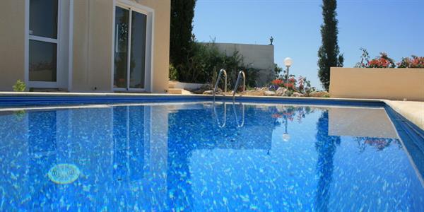 2 Bedroom Villa in Mesa Chorio, Paphos