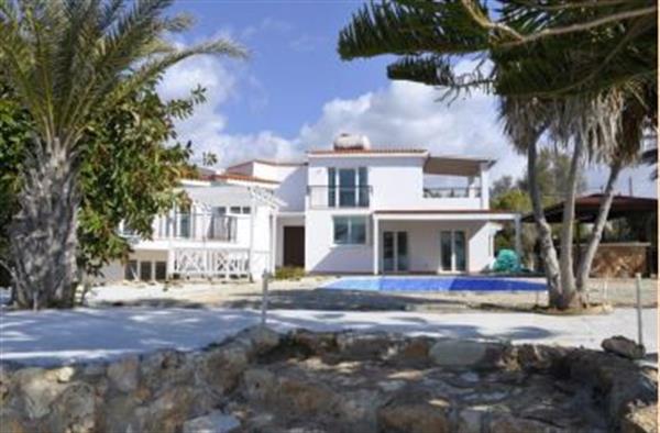 7-Bedroom Villa for Sale in Sea Caves, Paphos