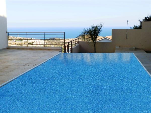 4-Bedroom Villa for Sale in Agios Tychonas, Limassol