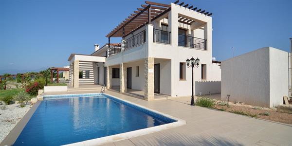 5-Bedroom Villa for Sale in Latchi, Paphos