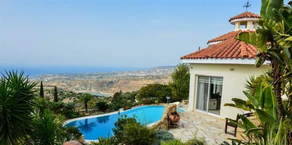 4-Bedroom Villa for Sale in Tala, Paphos