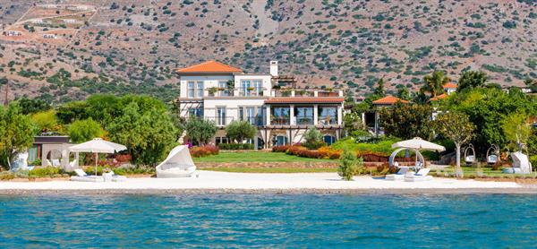 Unique Luxury Villa on the Beach, Elounda, Crete