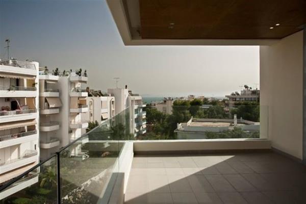 2 Bedroom Apartment For Sale in Vouliagmeni, Athens