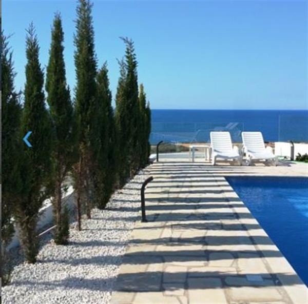 4 Bedroom Villa For Sale in Agios Georgios Akamas, Paphos