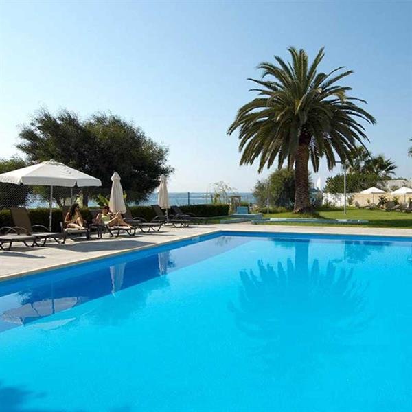 2 Bedroom Apartment on the Beach, Limassol