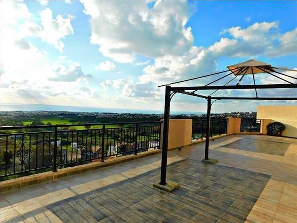 3 Bedroom Penthouse For Sale in Mesa Chorio, Paphos