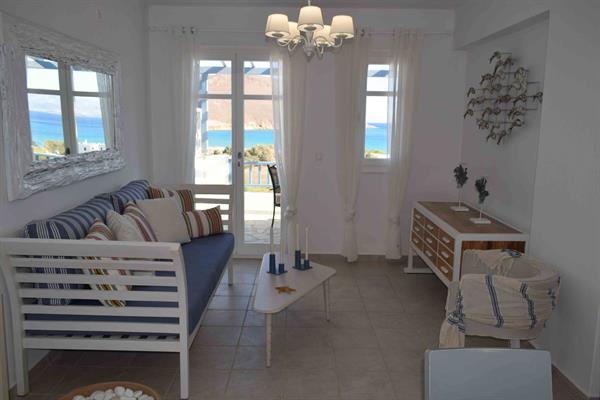 2 Bedroom apartment for Sale in Molos Village, Paros