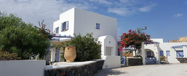 3 Bedroom Villa for Sale in Monolithos, Santorini