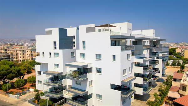 2 Bedroom Apartment for Sale in Kato Polemidia, Limassol