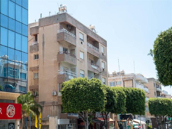 1 Bedroom Apartment for Sale in Omonia, Limassol