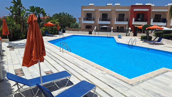 2 Bedroom Apartment for Sale in Universal, Paphos