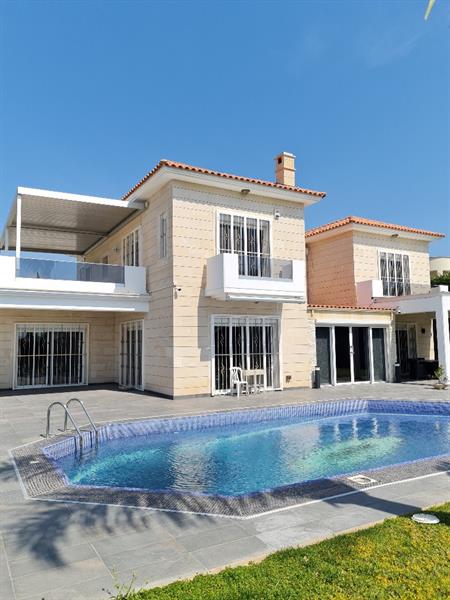 4 Bedroom House for Sale in Germasogeia, Limassol